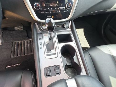 Used 2023 Nissan Murano SV image 18