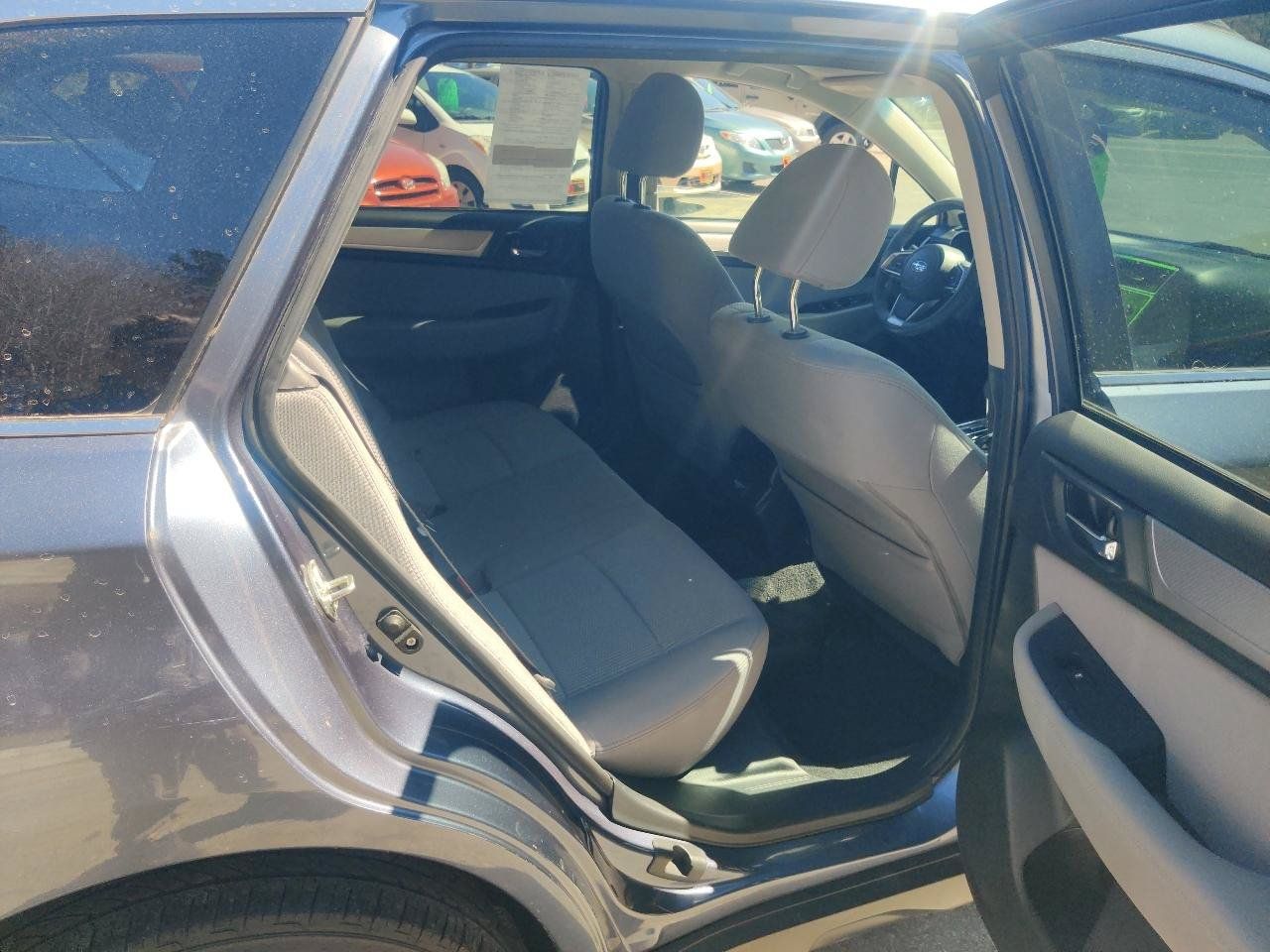 Used 2018 Subaru Outback 2.5i Premium AWD/4WD image 15