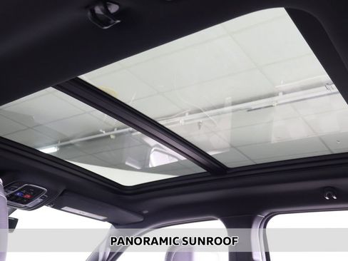 Used 2021 RAM 1500 Limited AWD/4WD image 4