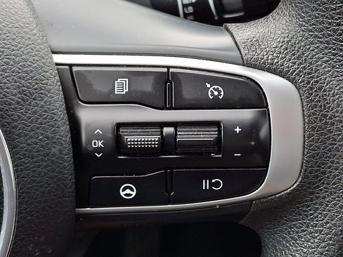 Used 2023 Kia K5 LXS image 21