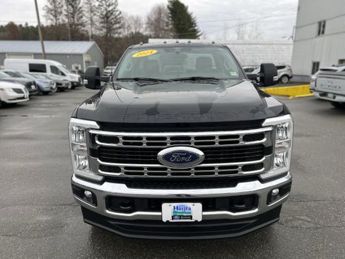 Used 2024 Ford F350 XLT w/ Snow Plow Prep Package AWD/4WD image 6