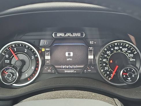 Used 2022 RAM 3500 Big Horn w/ Level A Equipment Group AWD/4WD image 18
