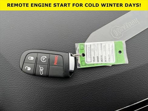 Certified 2020 Jeep Grand Cherokee Altitude image 28