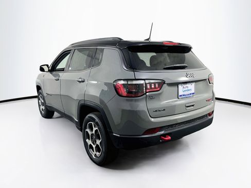 Used 2022 Jeep Compass Trailhawk w/ Trailhawk Convenience Group AWD/4WD image 7