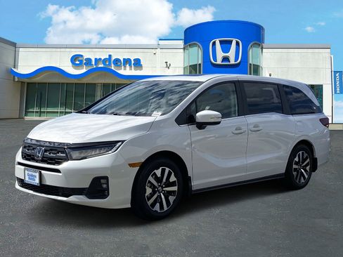New 2026 Honda Odyssey EX-L image 3