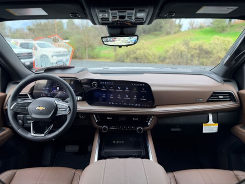 New 2026 Chevrolet Tahoe High Country w/ Sun And Tow Package image 17