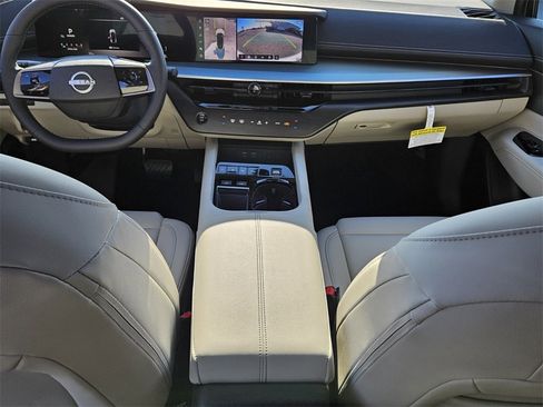 New 2025 Nissan Murano SL image 6