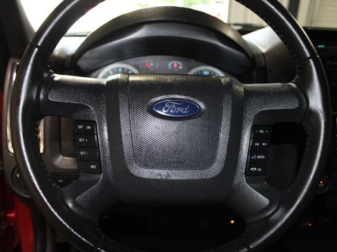 Used 2012 Ford Escape Limited FWD image 16