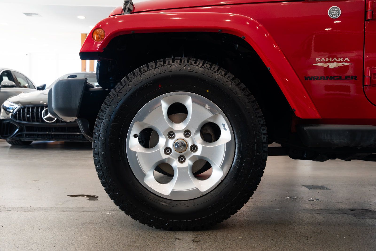 Used 2014 Jeep Wrangler Sahara w/ Dual Top Group AWD/4WD image 6