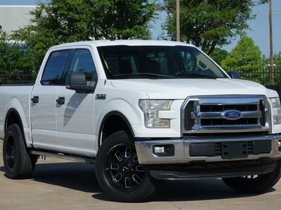 Used 2015 Ford F150 XLT w/ Equipment Group 301A Mid
