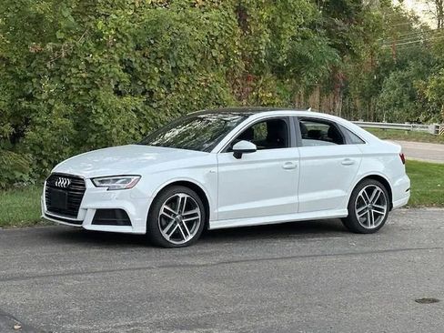 Used 2017 Audi A3 2.0T Premium Plus w/ Premium Plus Package image 25