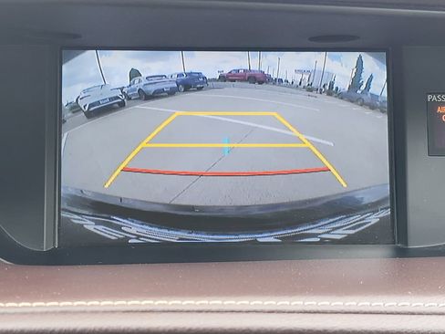 Used 2016 Lexus ES 350 w/ Luxury Package w/Wood Trim FWD image 16
