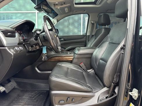 Used 2019 Chevrolet Tahoe LT image 9