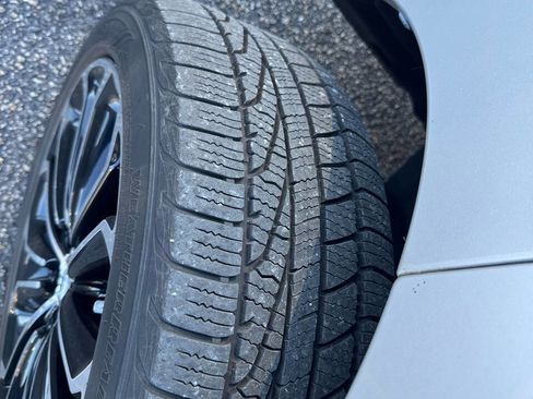 Used 2015 Toyota Corolla S image 25