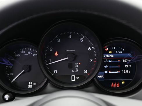 Used 2025 Porsche Macan image 44