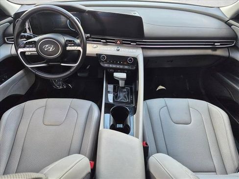 Used 2023 Hyundai Elantra Limited FWD image 15