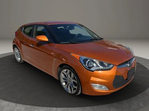 Used 2015 Hyundai Veloster RE:FLEX Edition image 7
