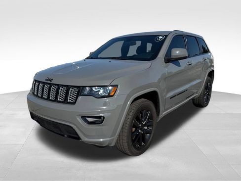 Used 2022 Jeep Grand Cherokee Laredo X AWD/4WD image 8