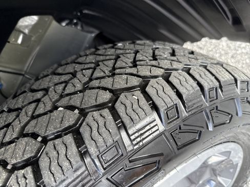 Certified 2024 Honda Ridgeline RTL image 8