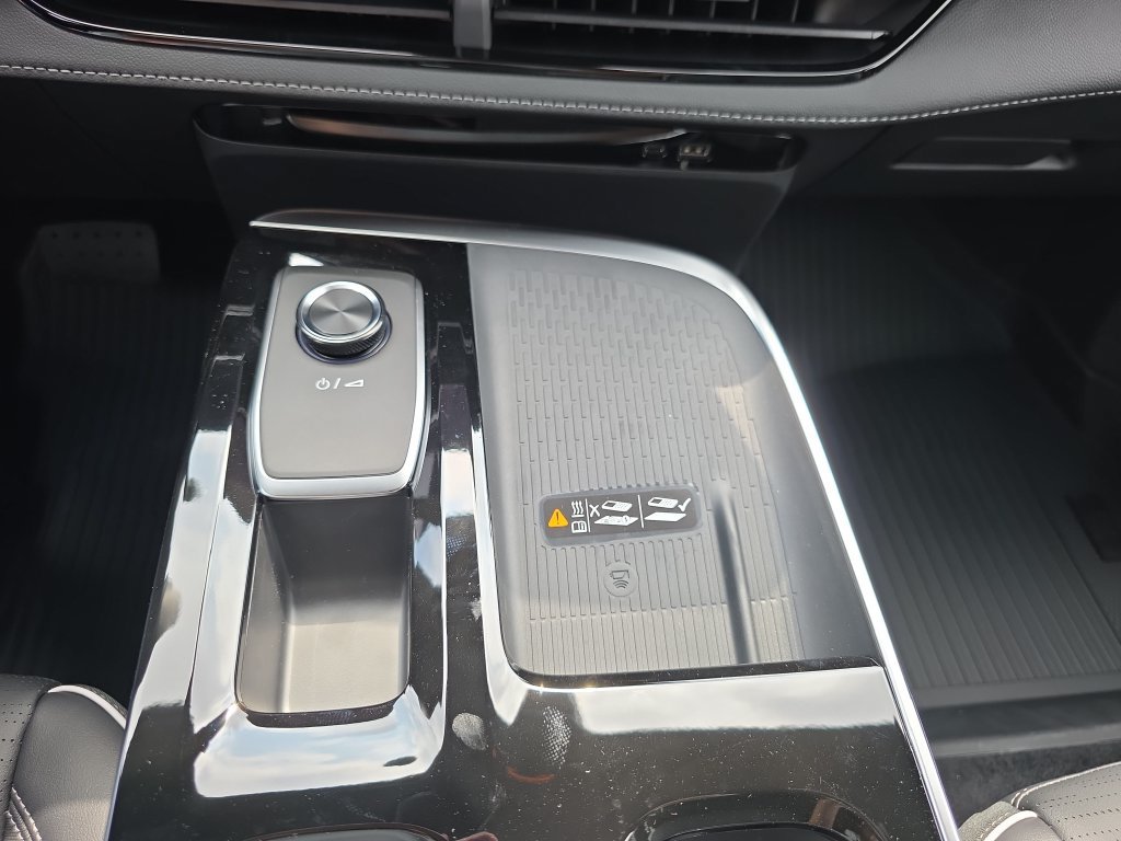 New 2026 Buick Enclave Sport Touring w/ Power Package FWD image 29