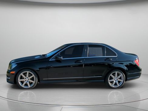 Used 2014 Mercedes-Benz C 300 4MATIC Sedan image 16