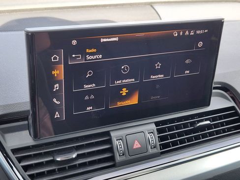 Used 2025 Audi Q5 2.0T Premium image 7