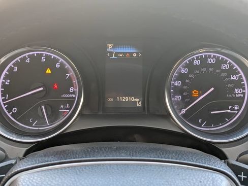 Used 2020 Toyota Camry SE FWD image 26