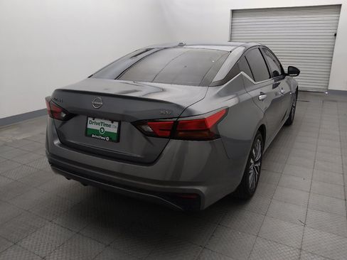 Used 2023 Nissan Altima 2.5 SV FWD image 7