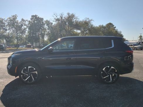 Used 2023 Mitsubishi Outlander SE image 7