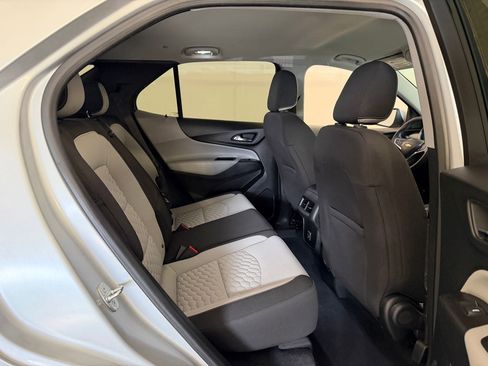 Used 2020 Chevrolet Equinox LT AWD/4WD image 28