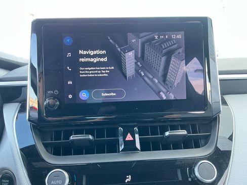 Certified 2024 Toyota Corolla SE image 28