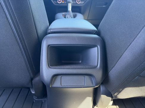 Used 2023 Honda HR-V LX image 10