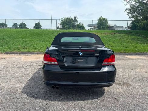 Used 2011 BMW 128i Convertible RWD image 6