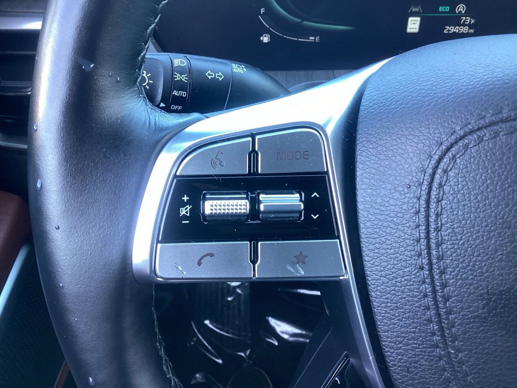 Used 2024 Kia Telluride EX w/ EX Captain's Chair Package AWD/4WD image 19