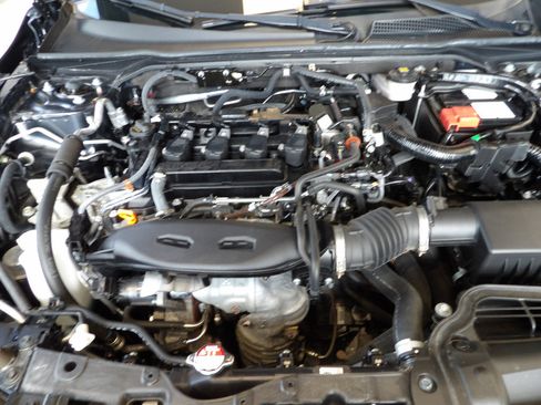 Used 2022 Honda Civic EX image 11