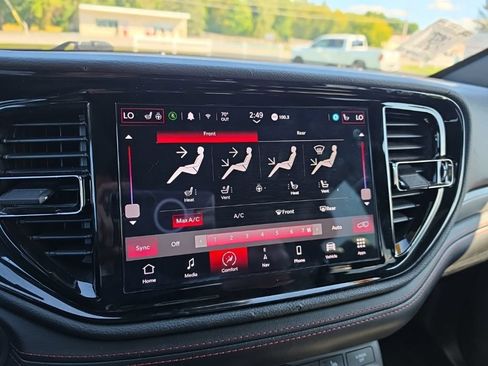 Used 2024 Dodge Durango GT AWD/4WD image 18