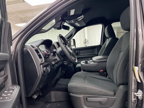 New 2026 RAM 2500 Tradesman AWD/4WD image 19