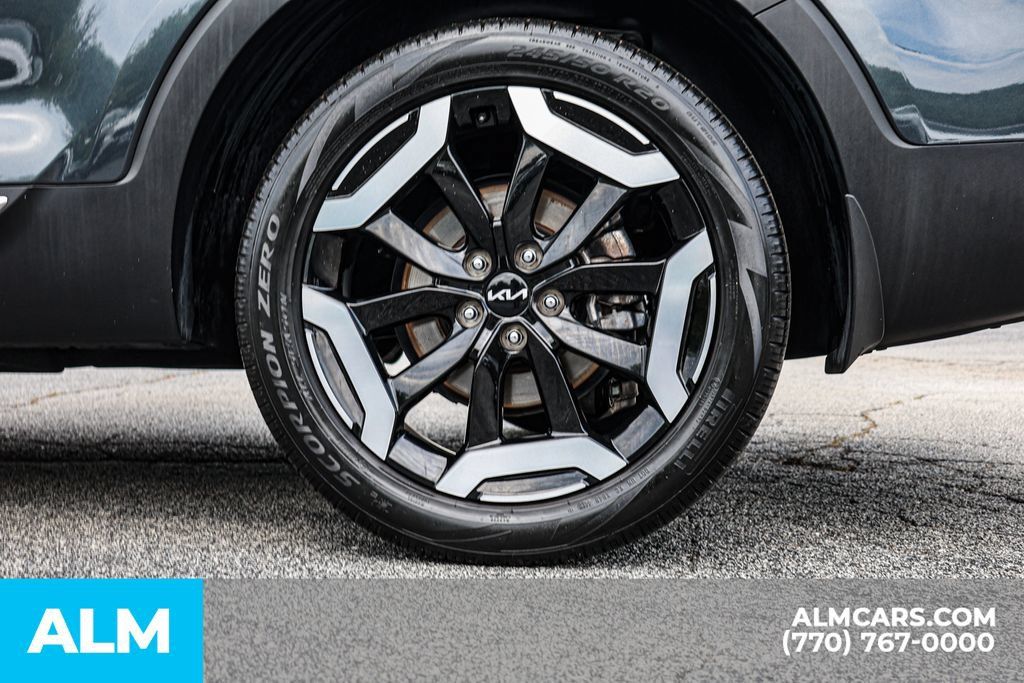 Used 2024 Kia Telluride EX FWD image 16