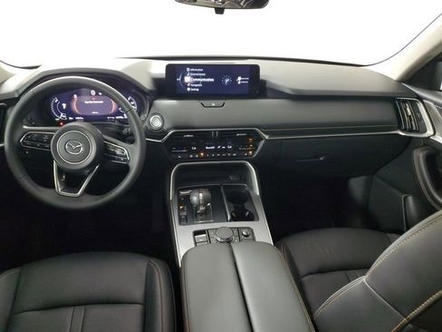 Used 2024 MAZDA CX-90 Plug-In Hybrid w/ Preferred AWD/4WD image 16