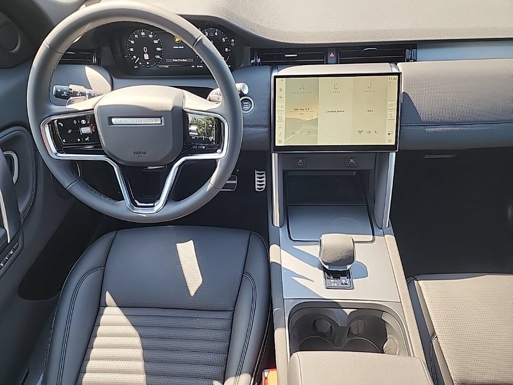 New 2026 Land Rover Discovery Sport Landmark AWD/4WD image 22