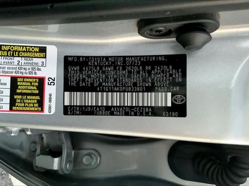 Used 2023 Toyota Camry SE image 30