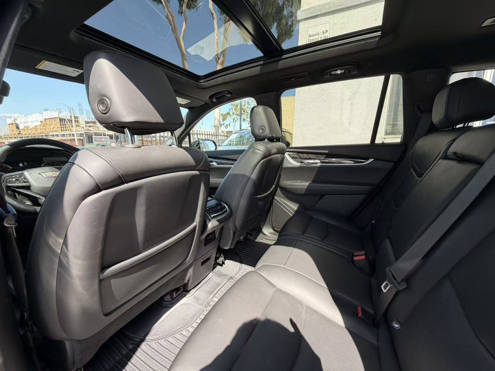 Used 2024 Cadillac XT6 Premium Luxury AWD/4WD image 7