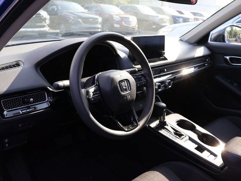 Used 2023 Honda Civic LX image 8