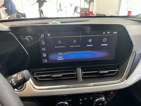 New 2026 Chevrolet Trax LT FWD image 11