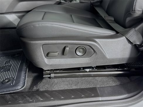 New 2026 GMC Canyon Elevation w/ Convenience Package RWD image 20