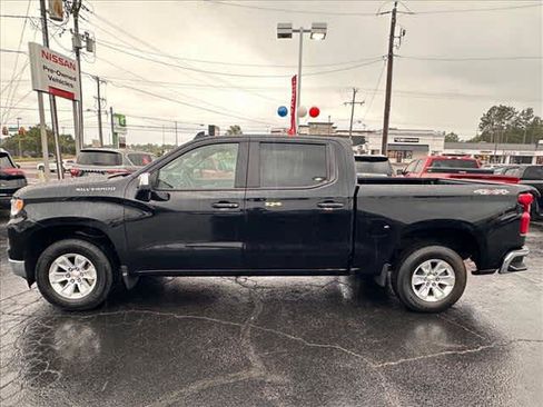 Used 2025 Chevrolet Silverado 1500 LT AWD/4WD image 7
