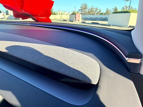 Used 2024 Tesla Model 3 Long Range AWD/4WD image 39