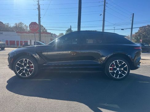 Used 2021 Aston Martin DBX AWD/4WD image 2