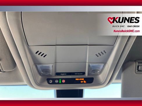 Used 2024 GMC Terrain SLE image 24