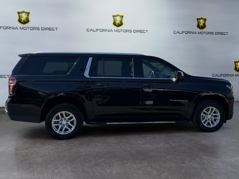 Used 2023 Chevrolet Suburban LT RWD image 6
